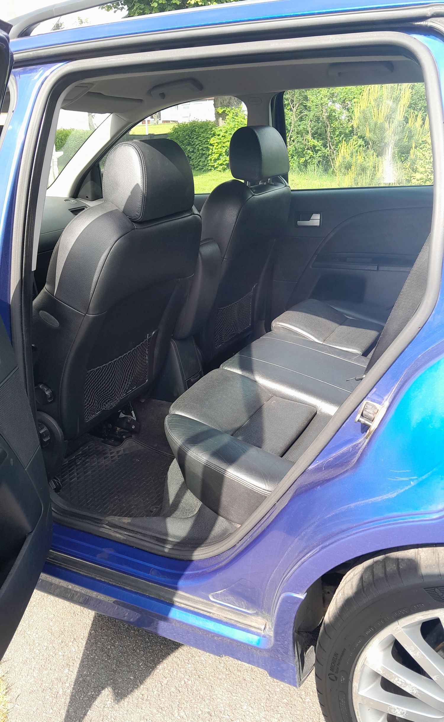 Ford Mondeo ST 220, 2003