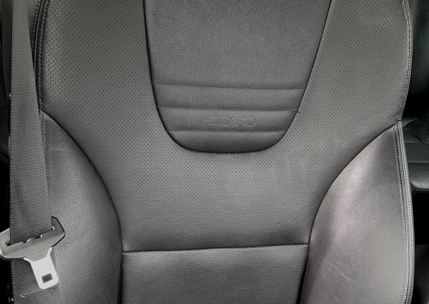 Ford Mondeo ST 220, 2003